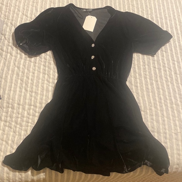 Zara Dresses & Skirts - Zara dress